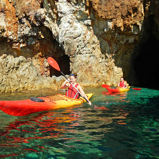 Escursione in Kayak a Chia- Sardegna